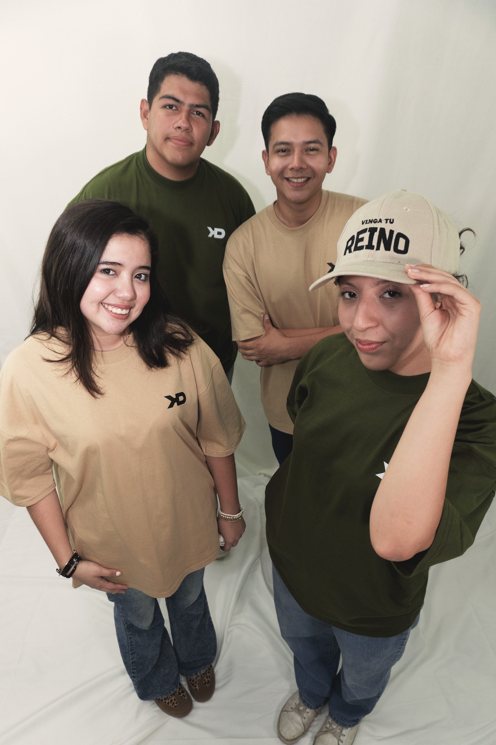 Drops Exclusivos de KADESH MX: La Moda Urbana Que Habla Por Ti